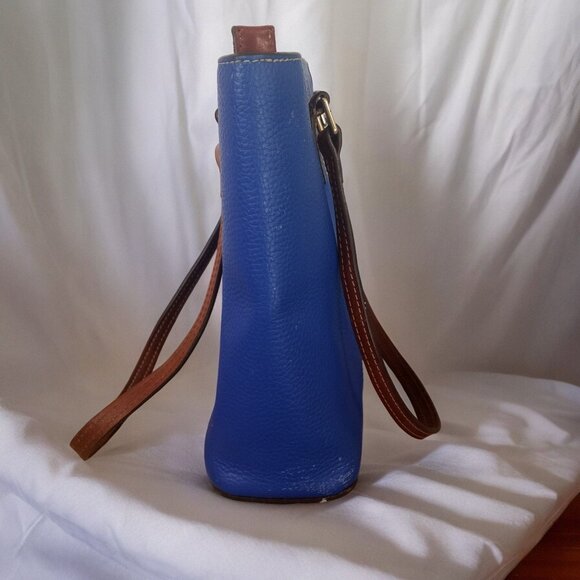 Dooney & Bourke Blue and Brown Shoulder Bag - Picture 5 of 16